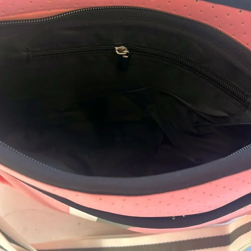 Neoprene Messanger Bag